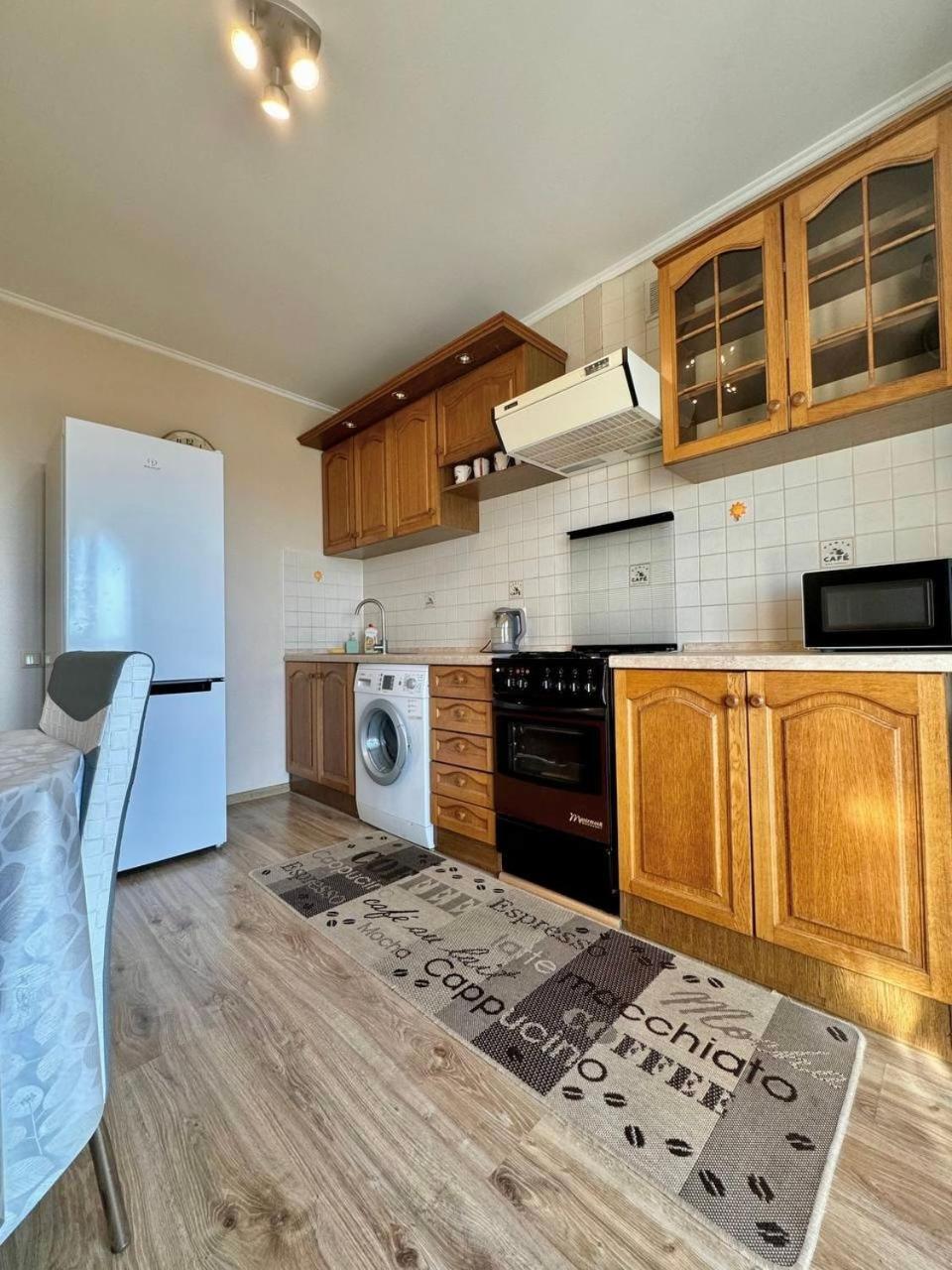 Apartpoltava Новий Будинок, В Самому Центрі 2-Окремі Кімнати, Панорамний Балкон Eksteriør billede