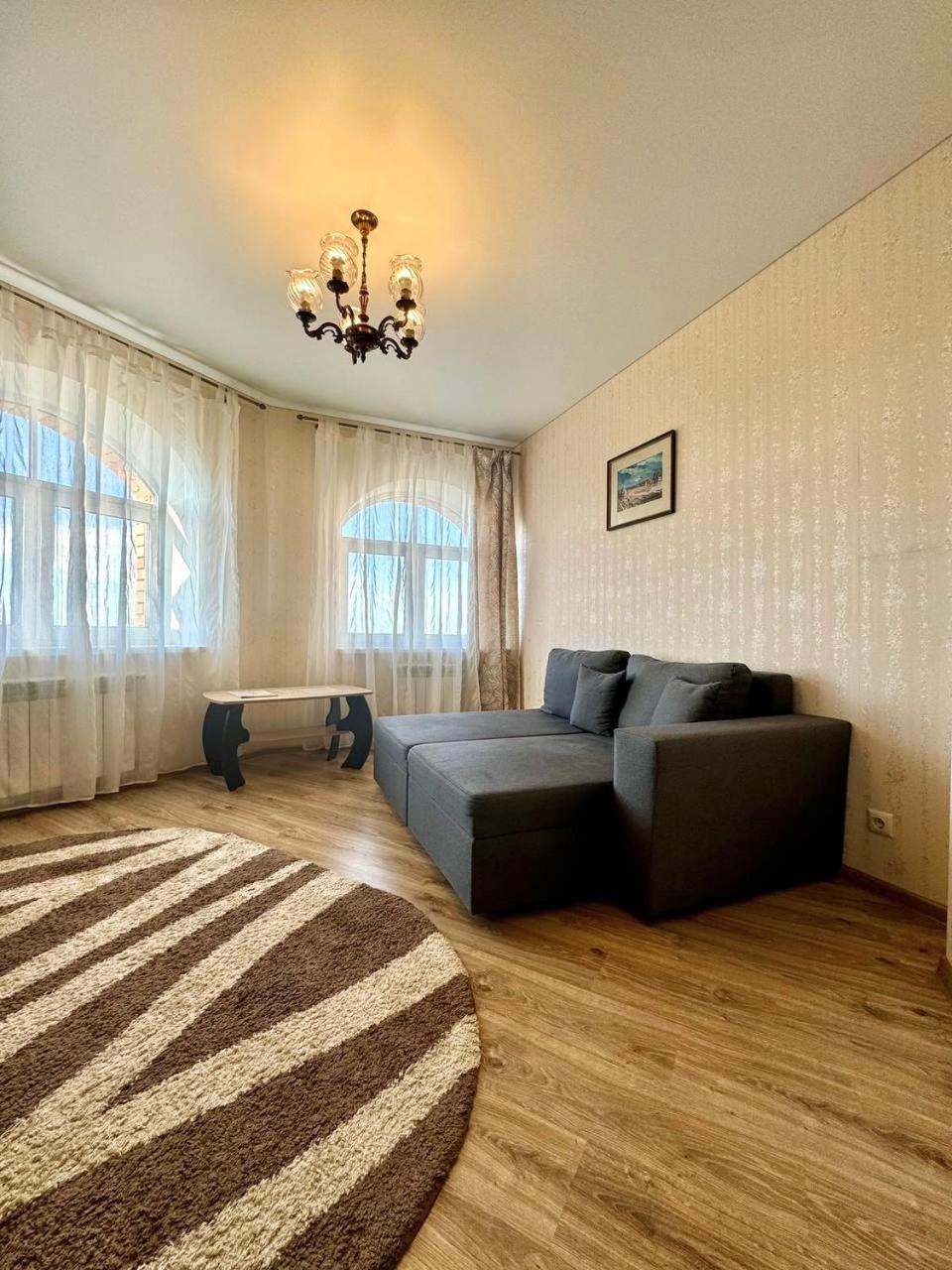 Apartpoltava Новий Будинок, В Самому Центрі 2-Окремі Кімнати, Панорамний Балкон Eksteriør billede