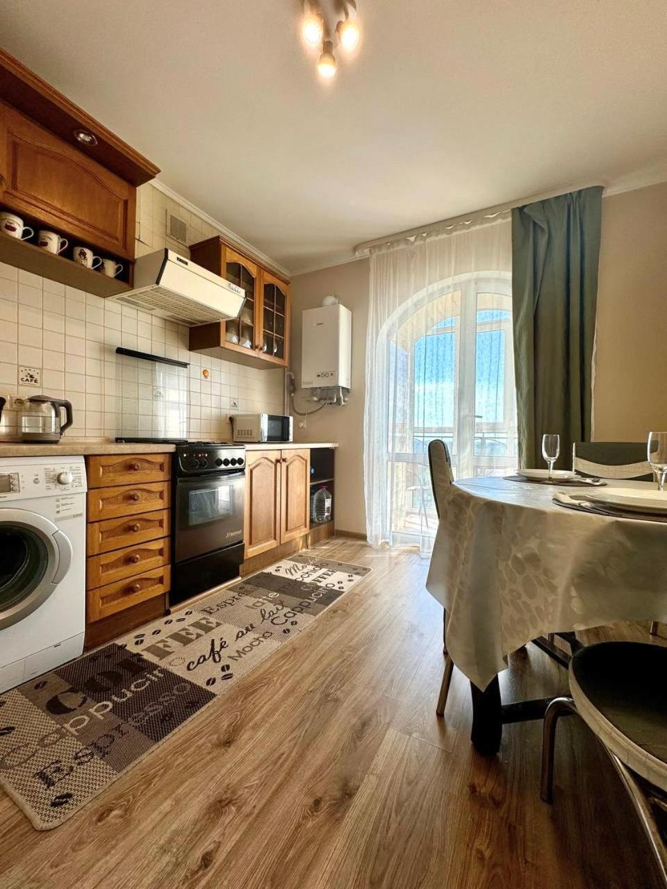 Apartpoltava Новий Будинок, В Самому Центрі 2-Окремі Кімнати, Панорамний Балкон Eksteriør billede
